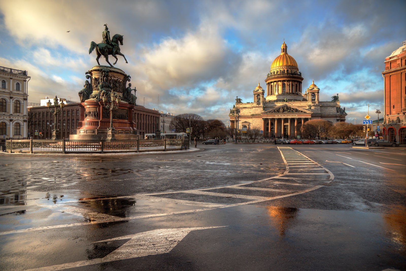 Северной столицы слова. Санкт-Петербург. Санкт-Петербург / St. Petersburg. Невский проспект Исаакиевский собор. Сангпетирбург.